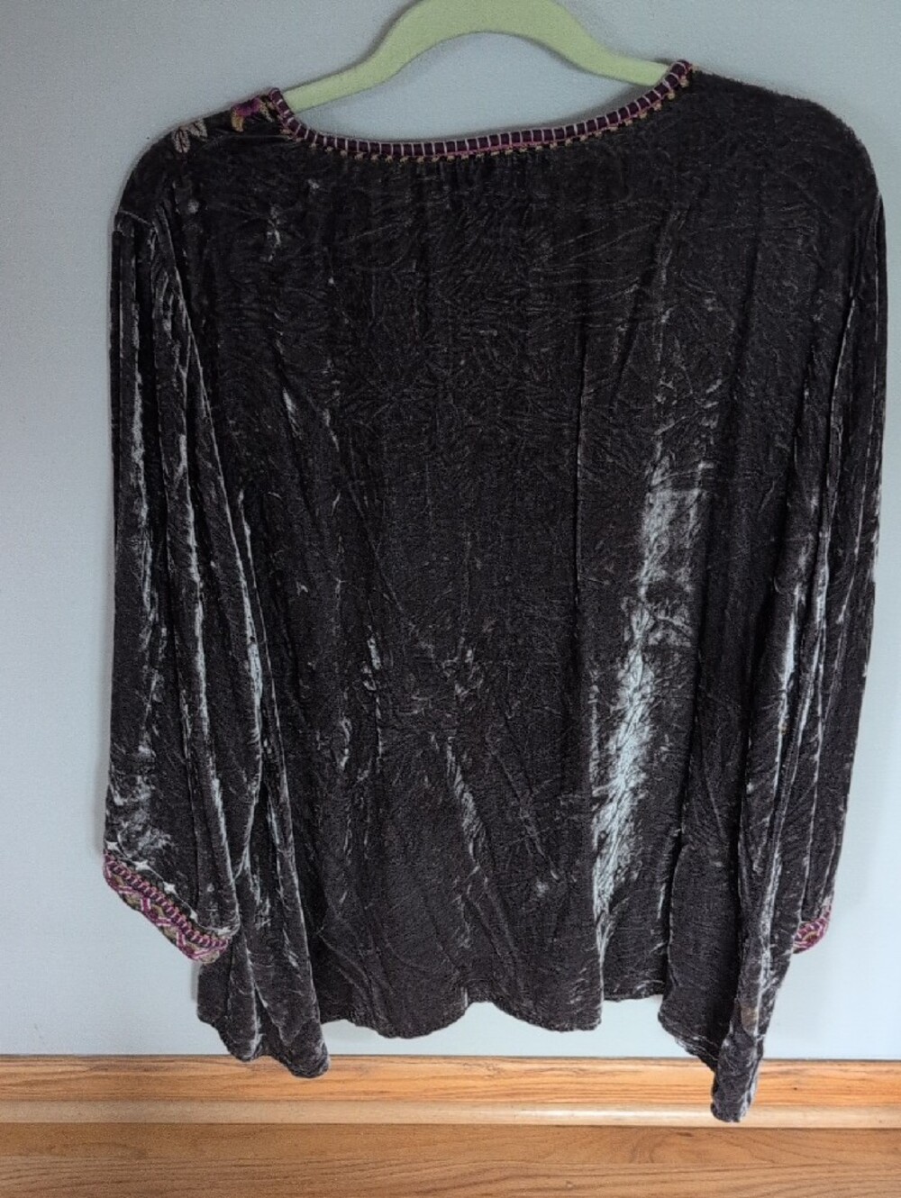 Johnny Was Taupe and Pink Velvet Boho Top - Picture 4 of 7
